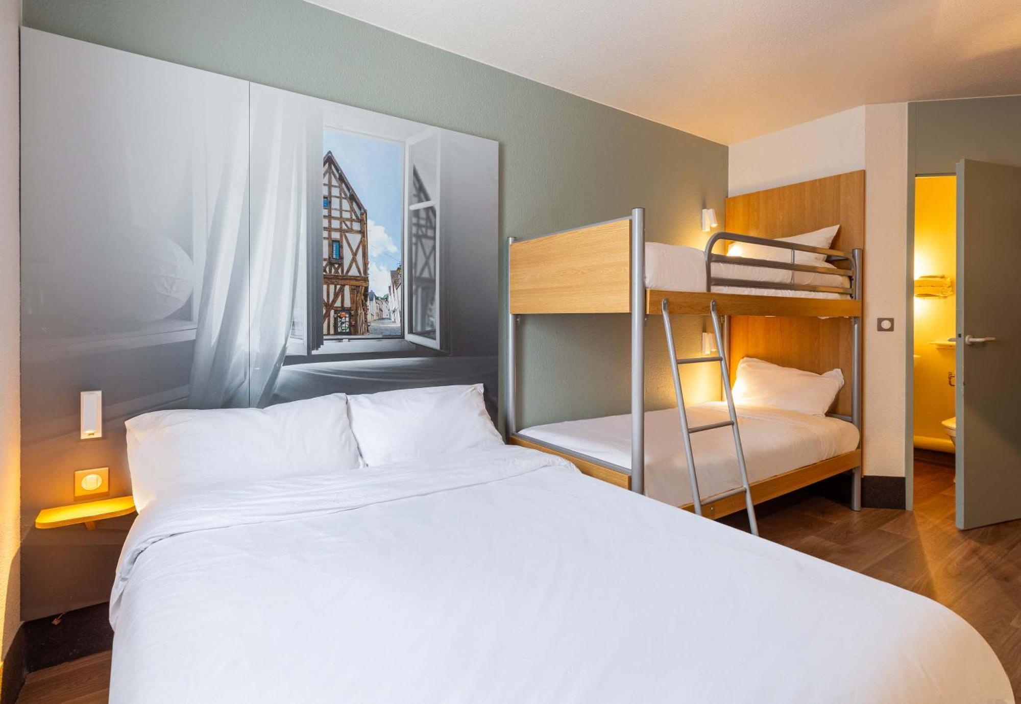 Le Coudray Hotel 2*